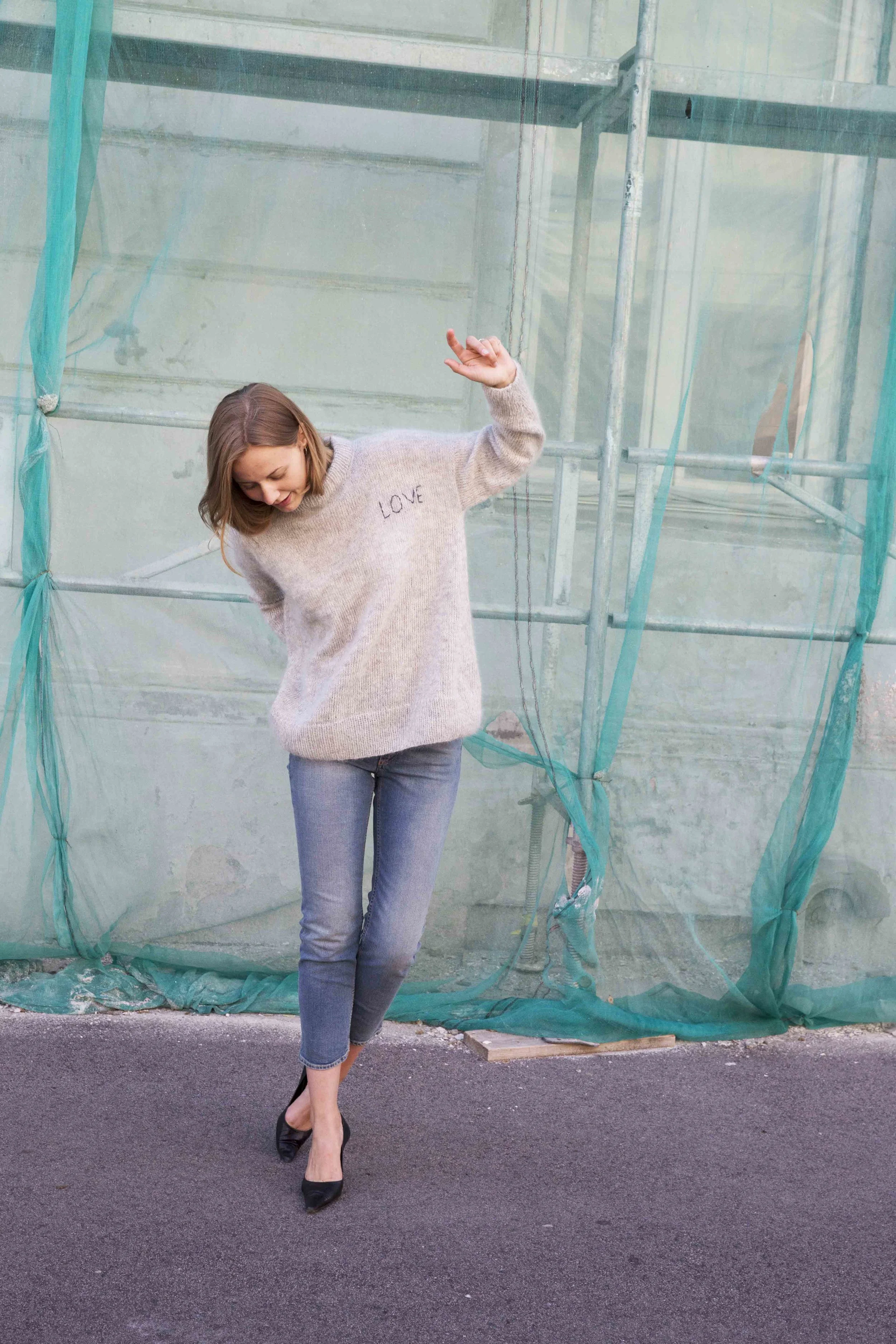 The LOVE Sweater4_L.jpg