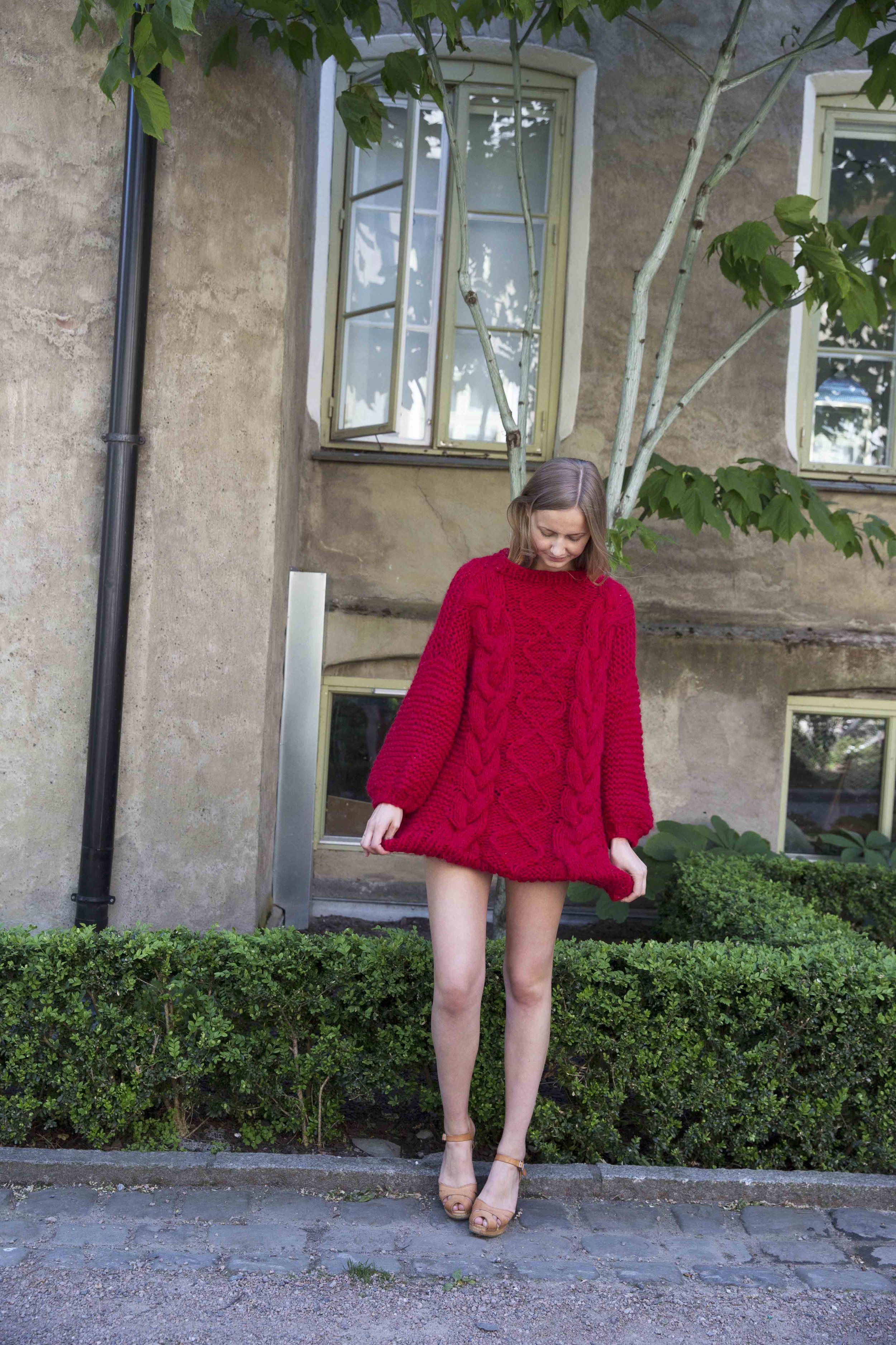 The Andrea Sweater4_L.jpg