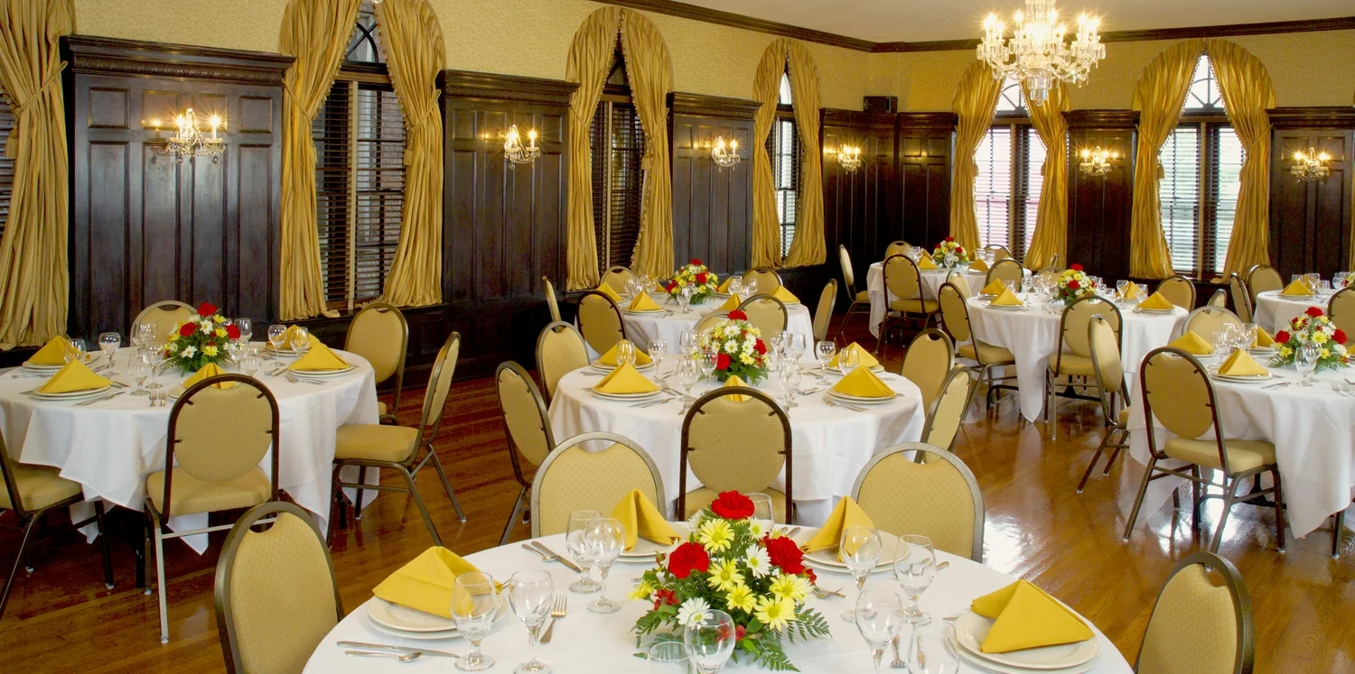 Dining Room enhanced.jpg