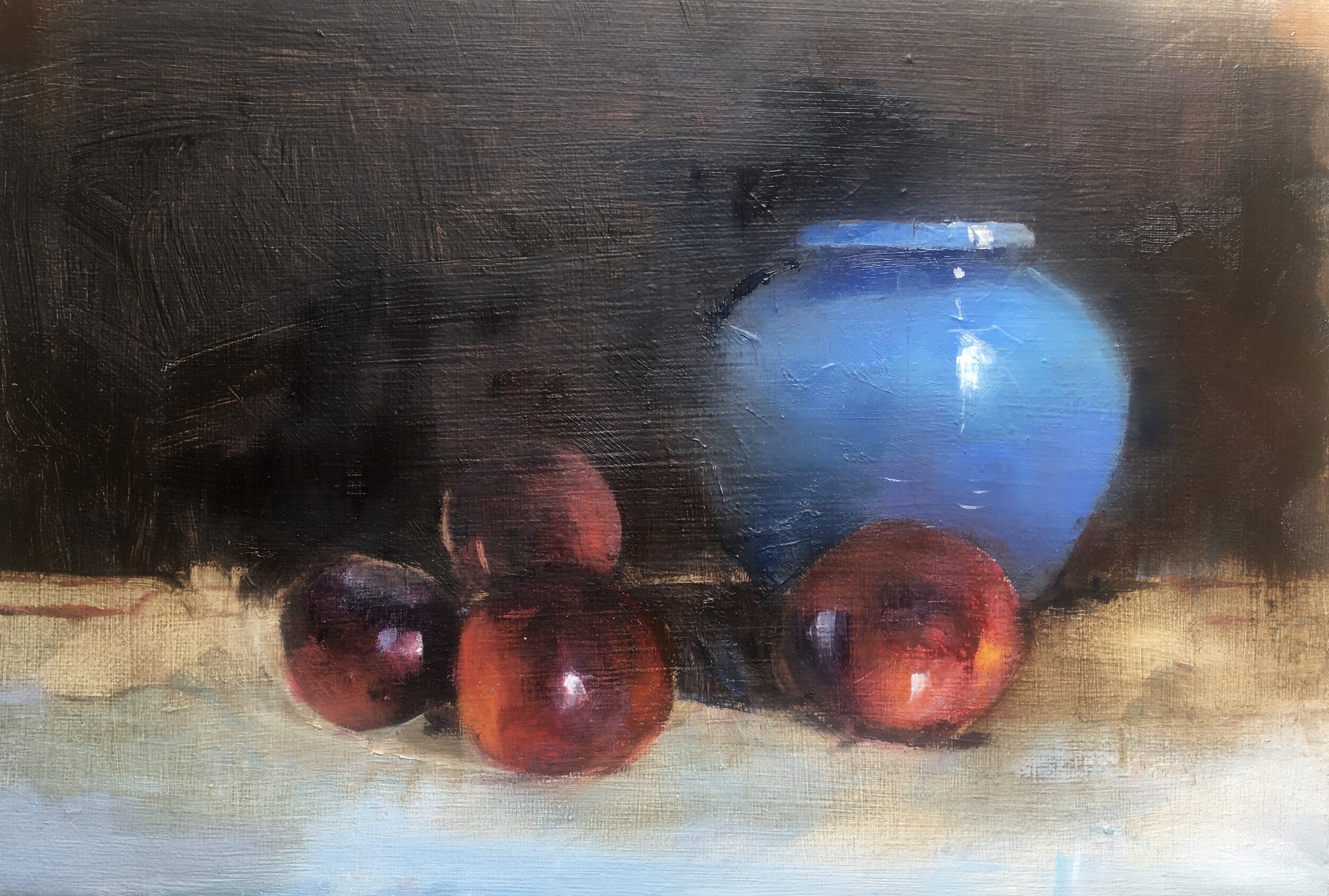 Nectarines and the blue pot