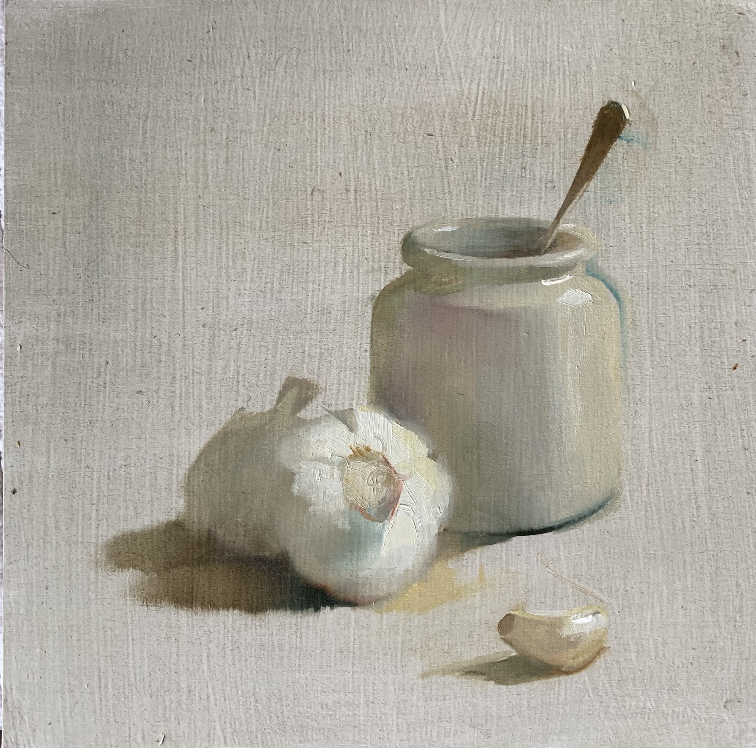 Garlic in Strong Light.