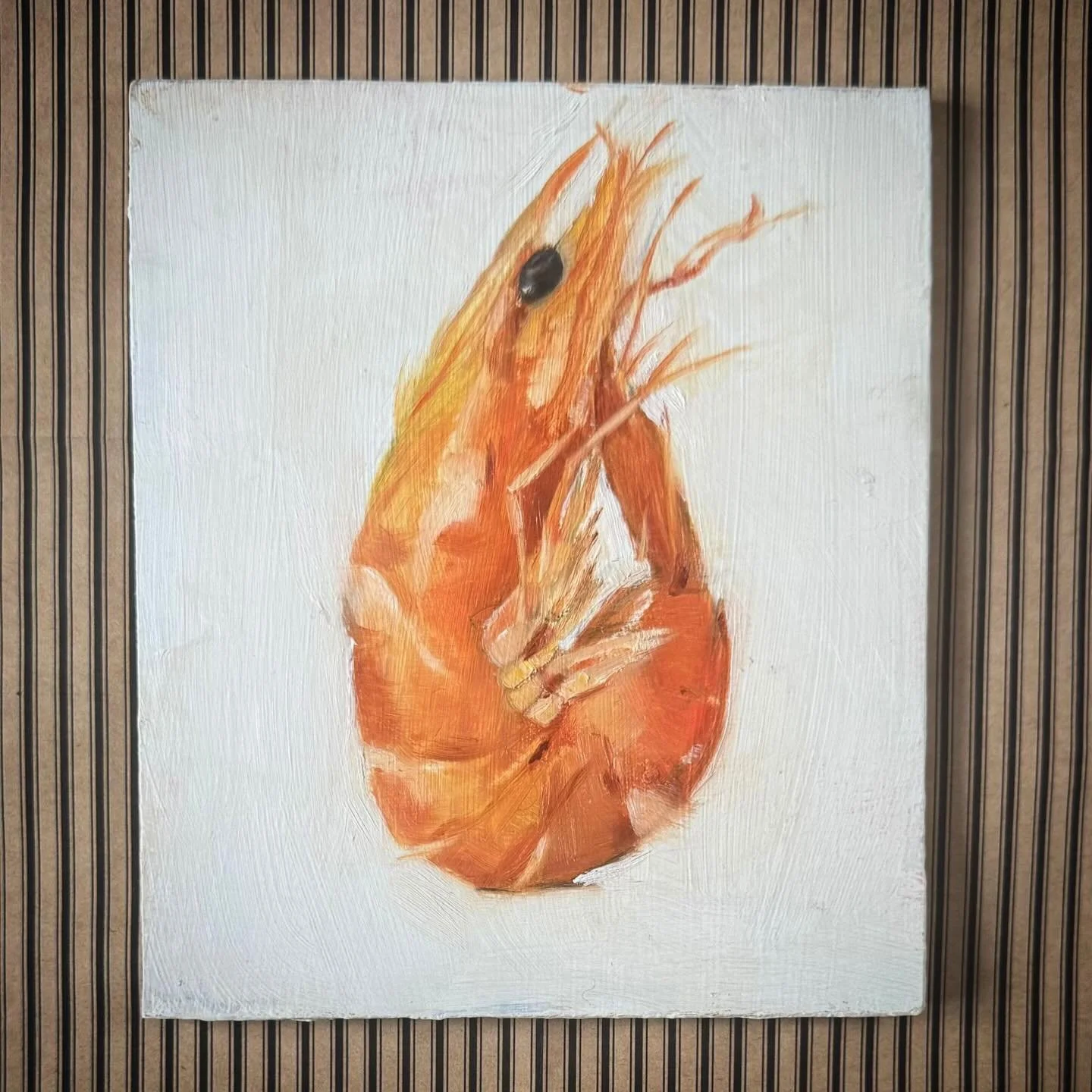 A Colourful Addition by Jeffy.

&ldquo;I was very reticent about attempting to paint a study of a prawn but actually it was most enjoyable&rdquo;
Oil on Panel.
5x6 inches.
Link in Bio.

#prawn #seafoodpainting #kitchenart #presentideas #kitchenpainti