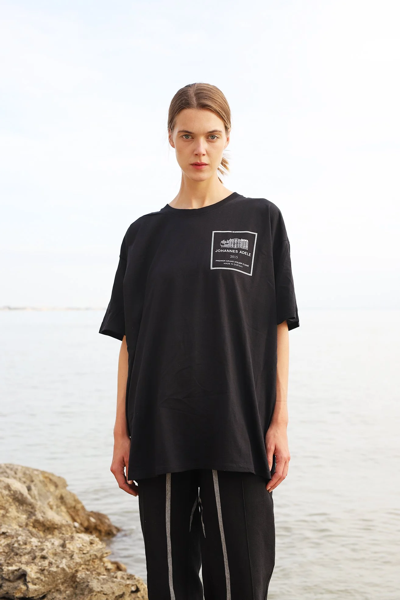 MADE IN CHÂTEAU T-SHIRT