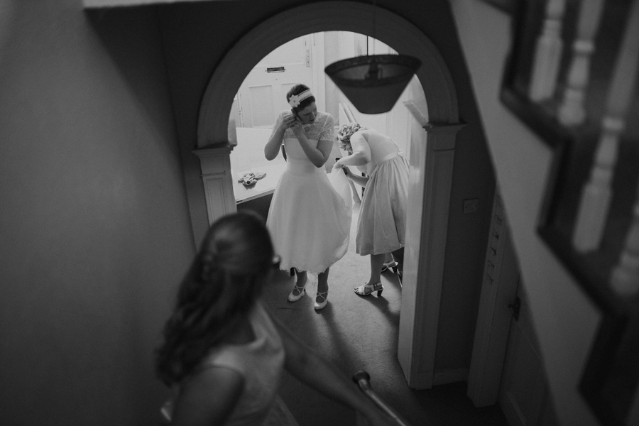 a+b+cityhall_anglers_rest_dublin_city_wedding_preview_025.jpg