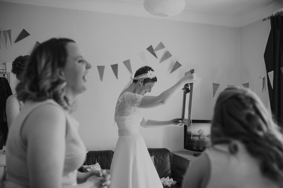 a+b+cityhall_anglers_rest_dublin_city_wedding_preview_028.jpg