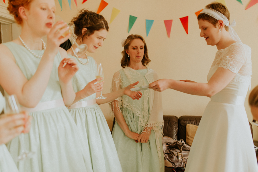 a+b+cityhall_anglers_rest_dublin_city_wedding_preview_030.jpg