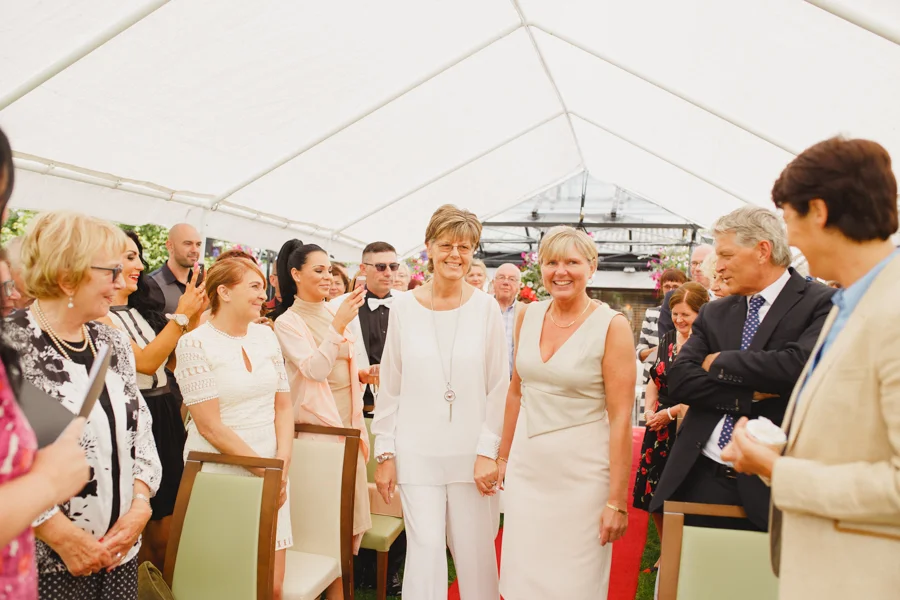 d+g_beaufield_mews_wedding_lgbt_liviafigueiredo_49.jpg