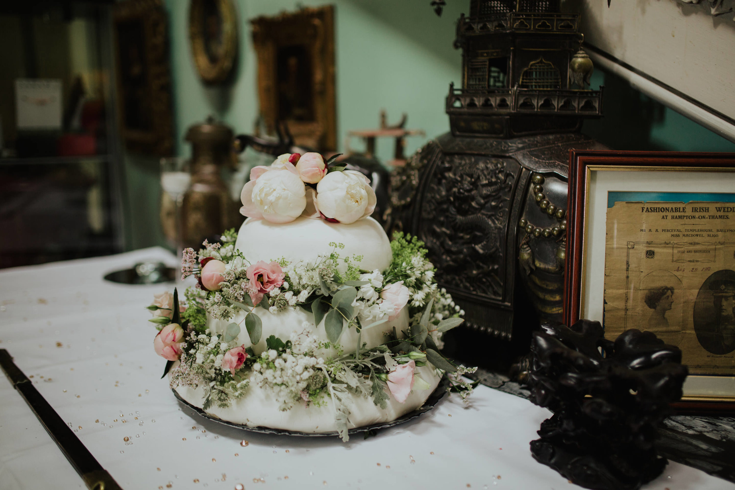 a+s_temple_house_sligo_wedding_livia_figueiredo_255.jpg