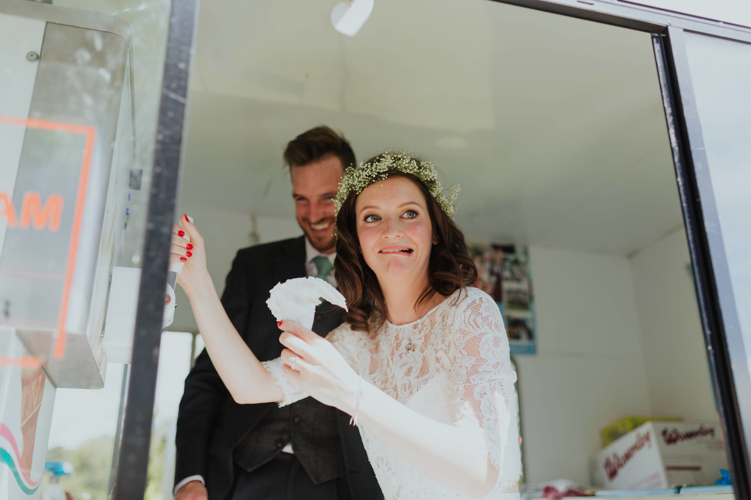 a+s_temple_house_sligo_wedding_livia_figueiredo_688.jpg