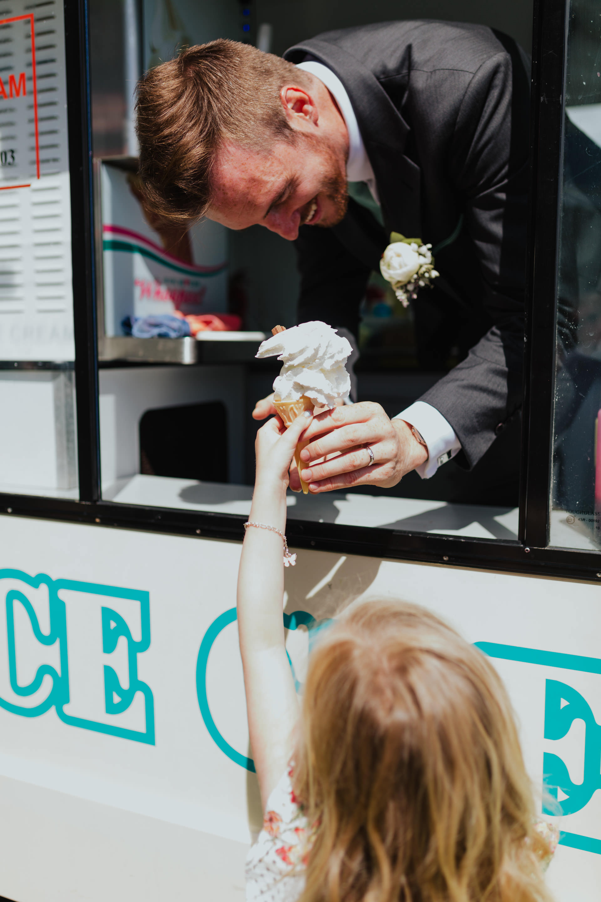 a+s_temple_house_sligo_wedding_livia_figueiredo_705.jpg