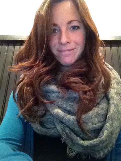 A few hours later, after walking to a coffee shop and sitting there writing this blog. Curls fell -- that's normal. 
