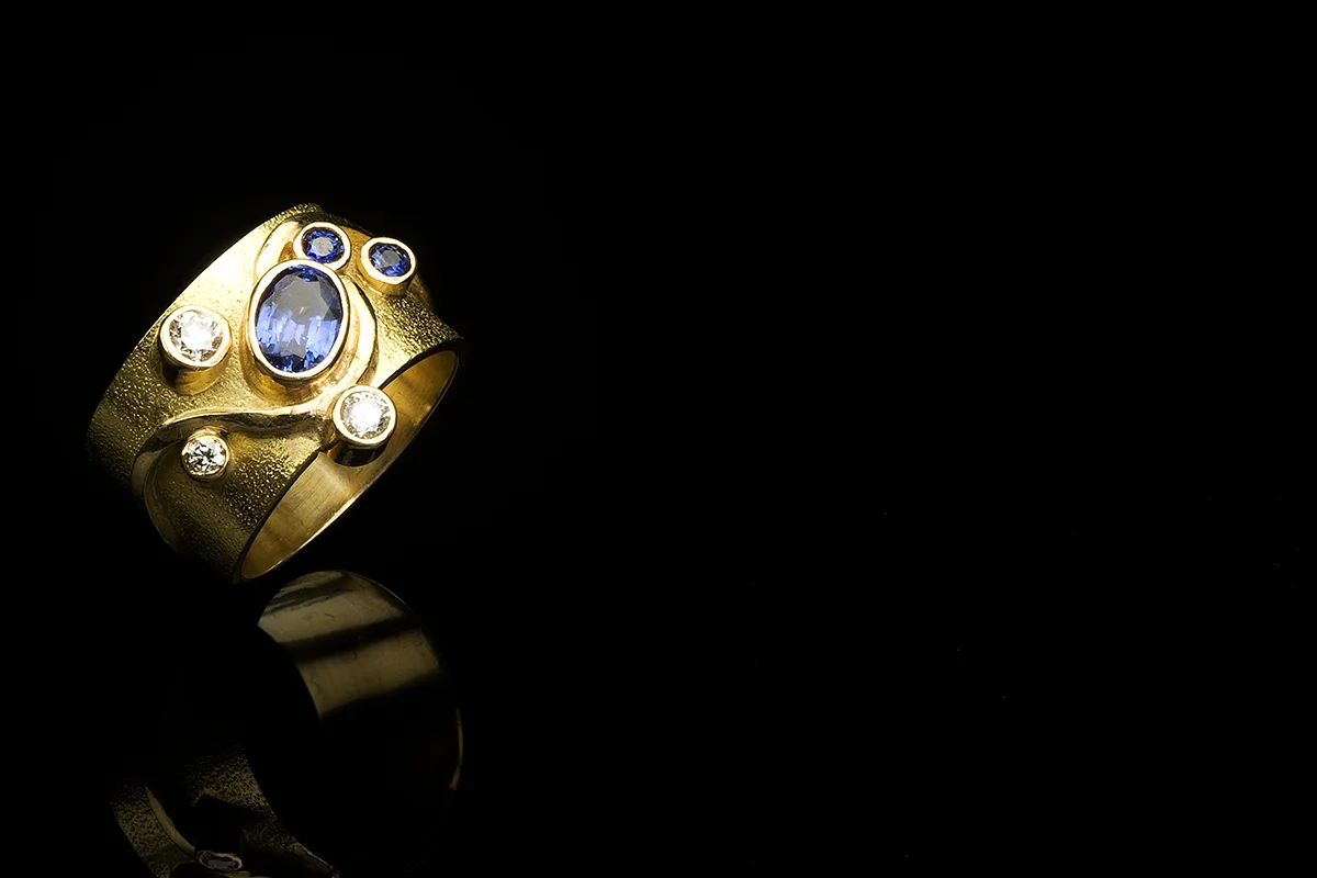 580X8880.jpg