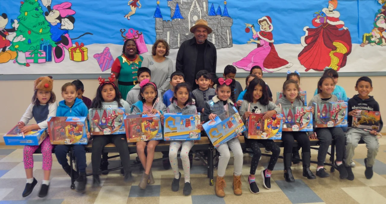 George Lopez Foundation Toy Drive - 6.jpg