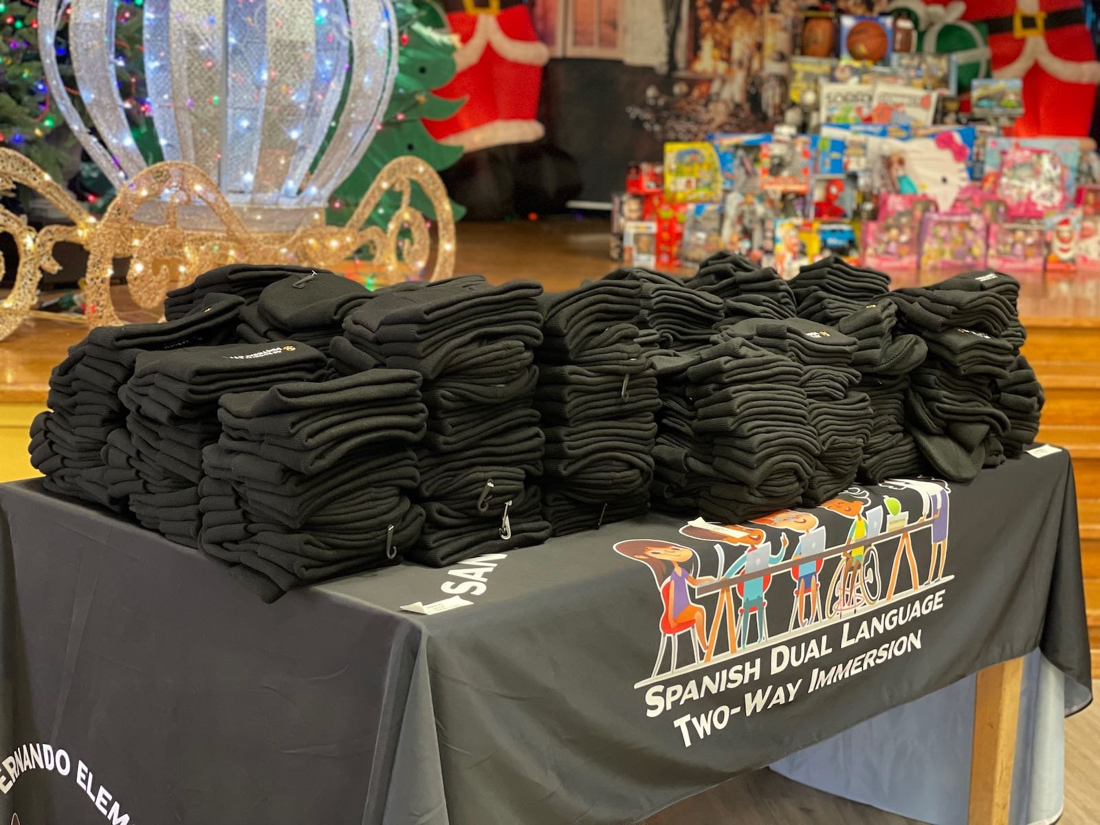15th-annual-san-feranndo-toy-drive-2022 - 3.jpeg