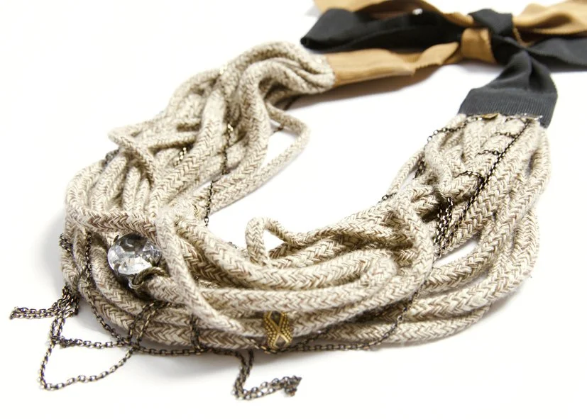 billow neck flat.jpg