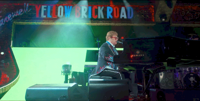 ELTON_LIVE2.gif