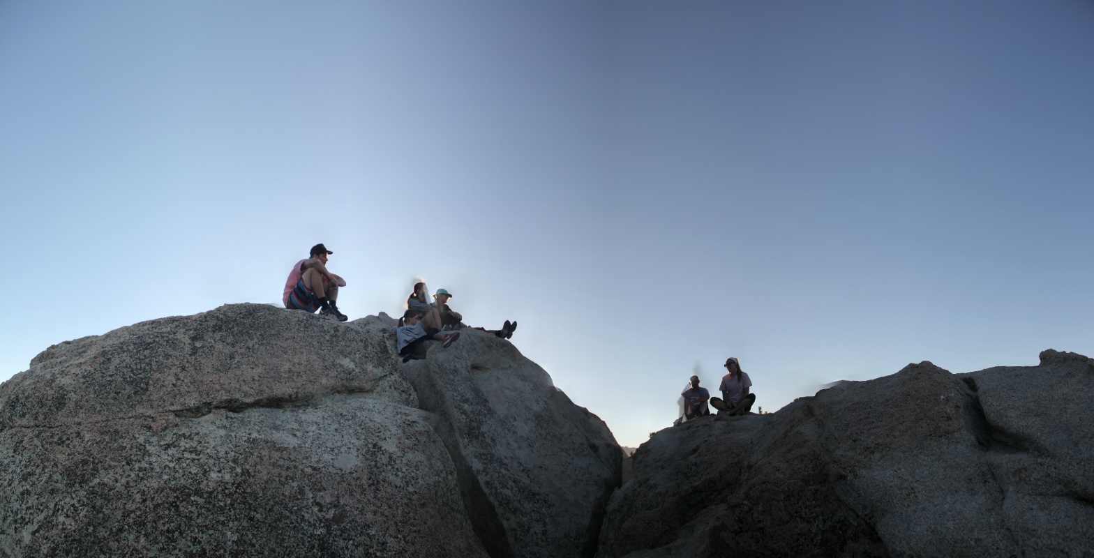 castle_rock_panorama_2.jpg