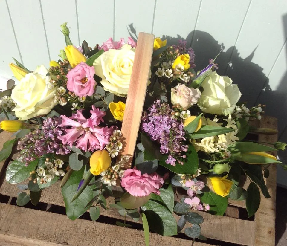 spring basket.jpg