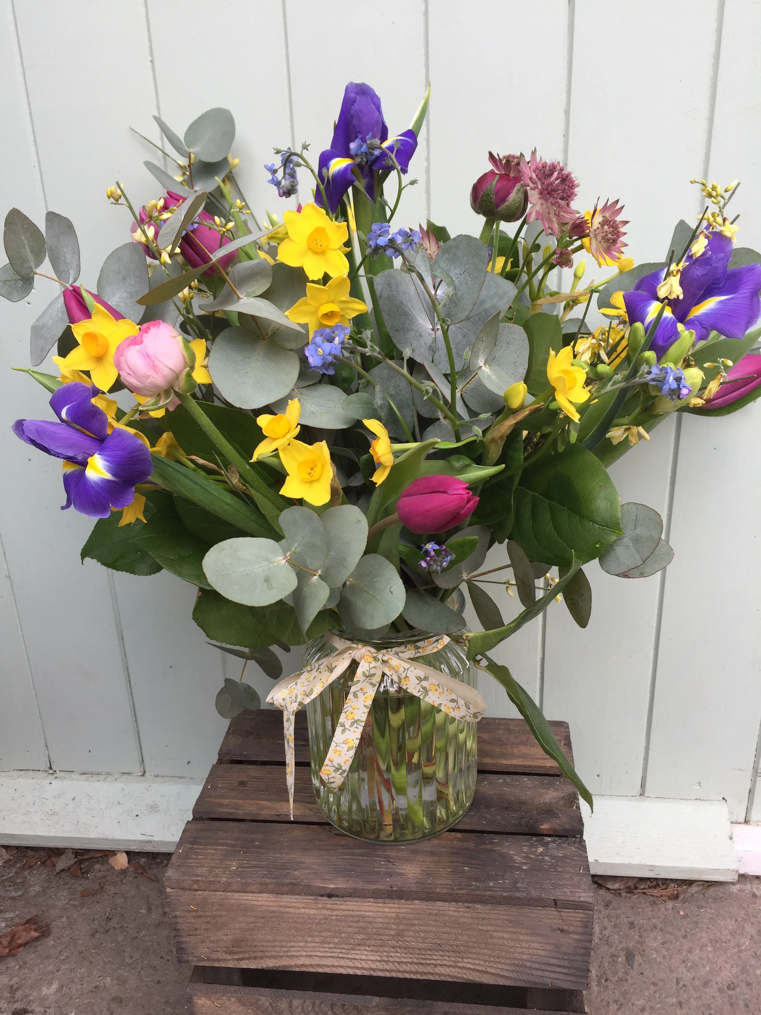 Spring vase arr 2.jpeg