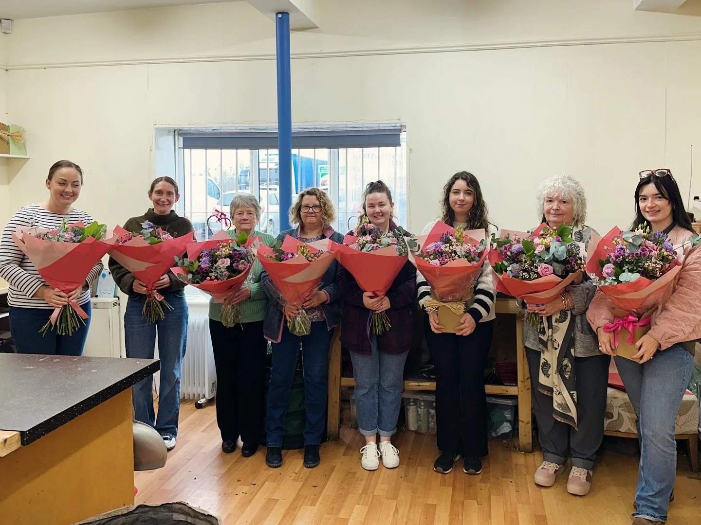 We had the loviest morning with this beautiful group of ladies for our galentines hand tied workshop 💕 it was a pleasure to see everyone master the art of making a hand tied bouquet, everyone made beautiful bouquets to take home and enjoy 🌸 thank y