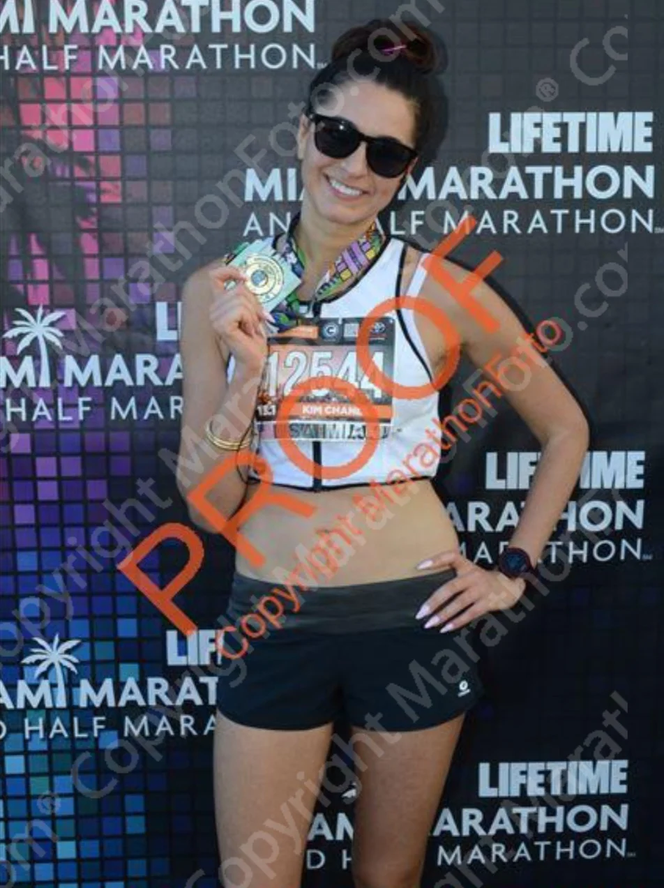 if this isn't a miami themed race outfit- I sure don't know what is.