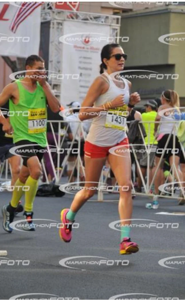 things are getting real + feeling like a 5'1" Mary Keitany NYC- marathon winner with my close arms here. 