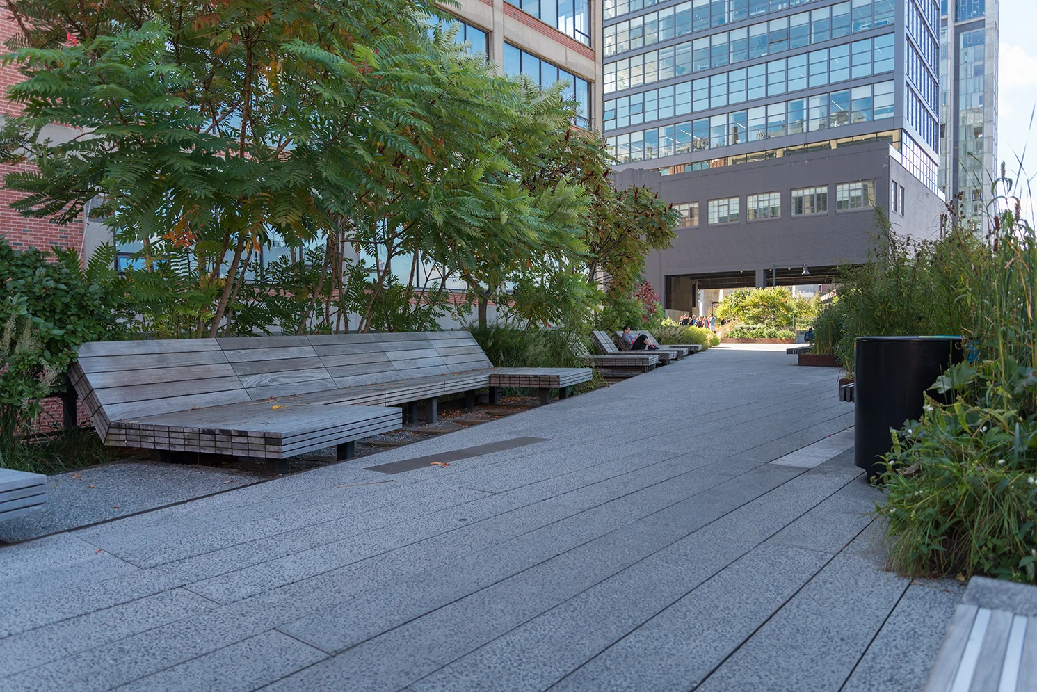 ROCK MAMA NYC LIFESTYLE BLOG - HIGHLINE PARK - PART 1
