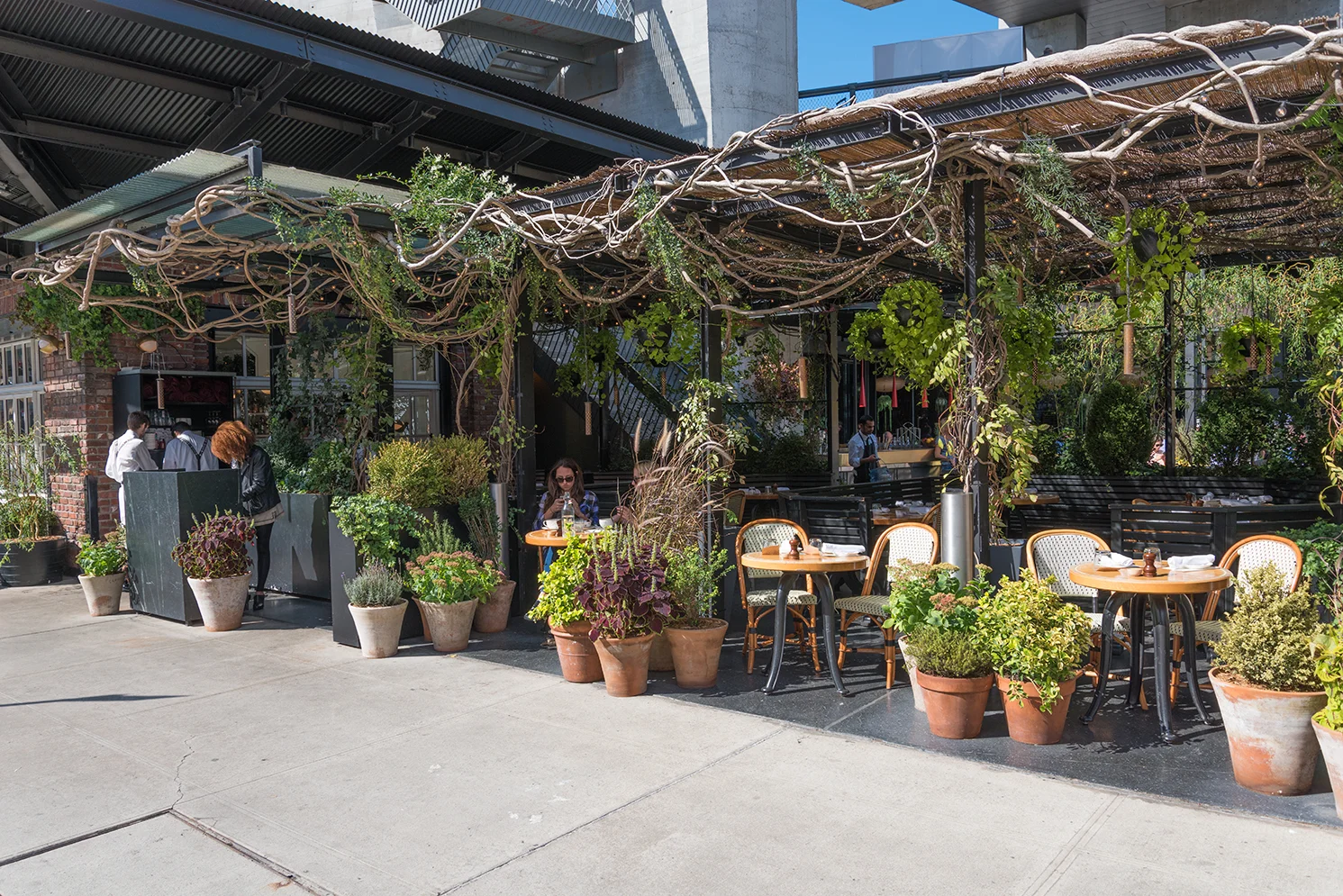 ROCK MAMA NYC LIFESTYLE BLOG - THE STANDARD GRILL