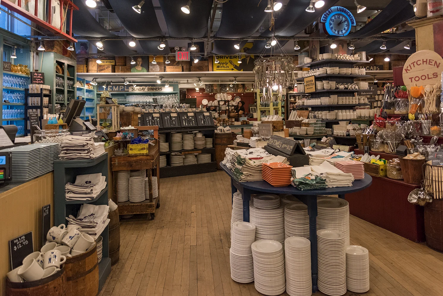 ROCK MAMA NYC LIFESTYLE BLOG - FISHS EDDY