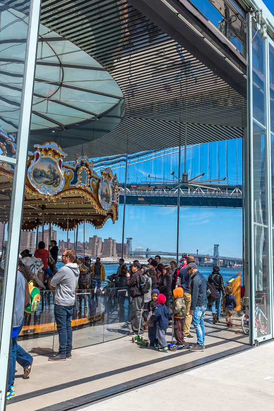 ROCK MAMA NYC LIFESTYLE BLOG - JANE'S CAROUSEL BROOKLYN