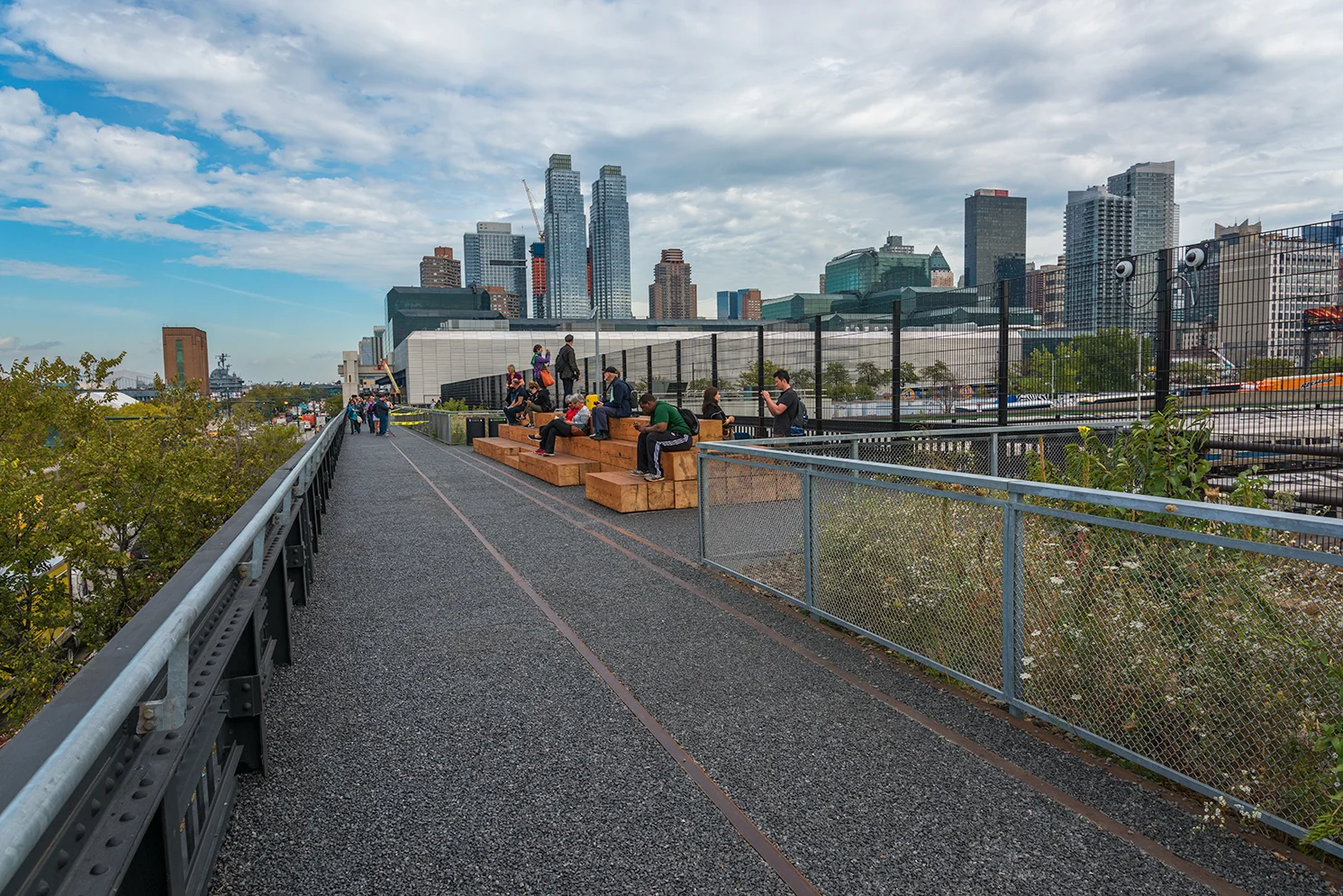 ROCK MAMA NYC LIFESTYLE BLOG - HIGHLINE PARK - PART 2