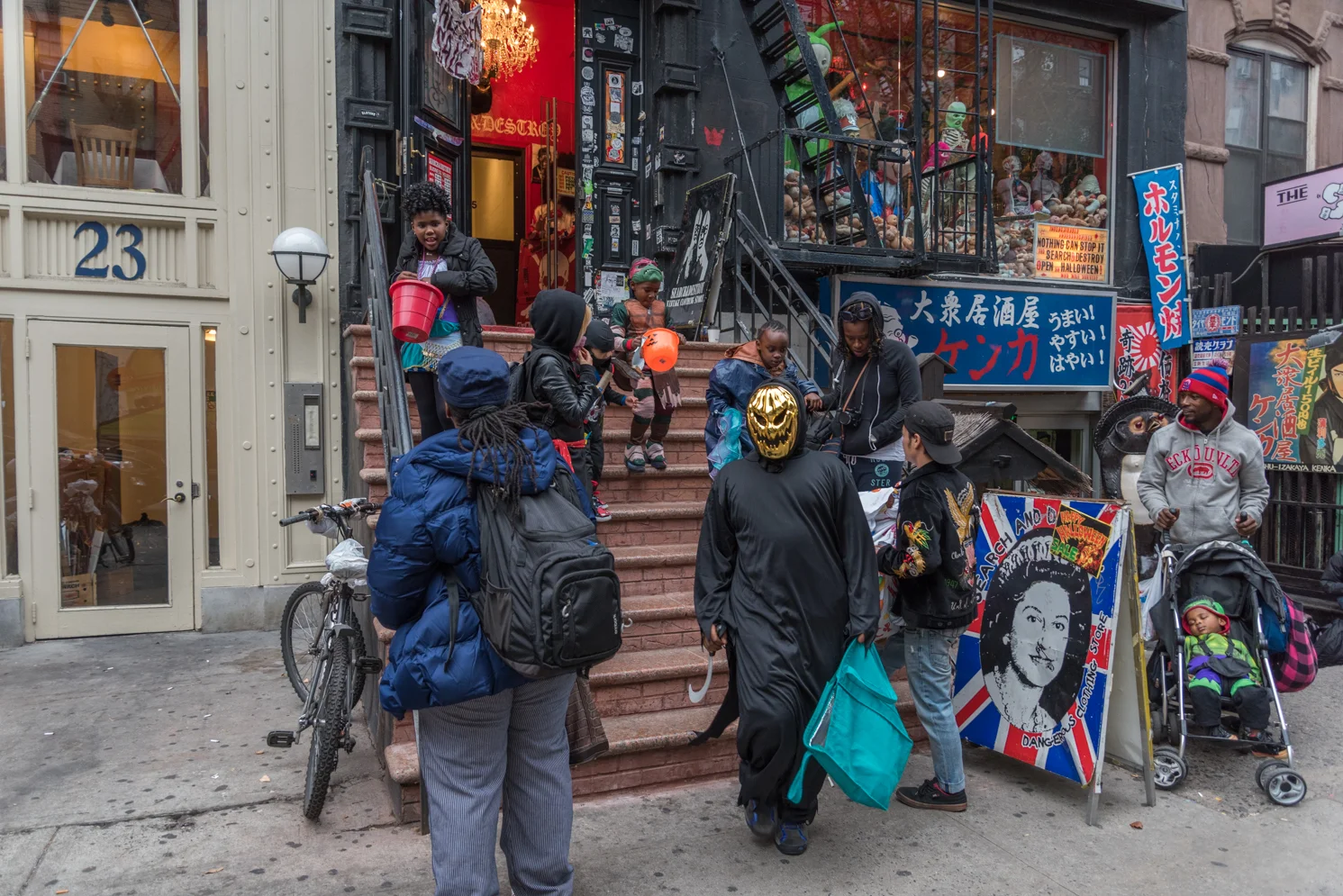 ROCK MAMA NYC LIFESTYLE BLOG - HALLOWEEN IN NYC