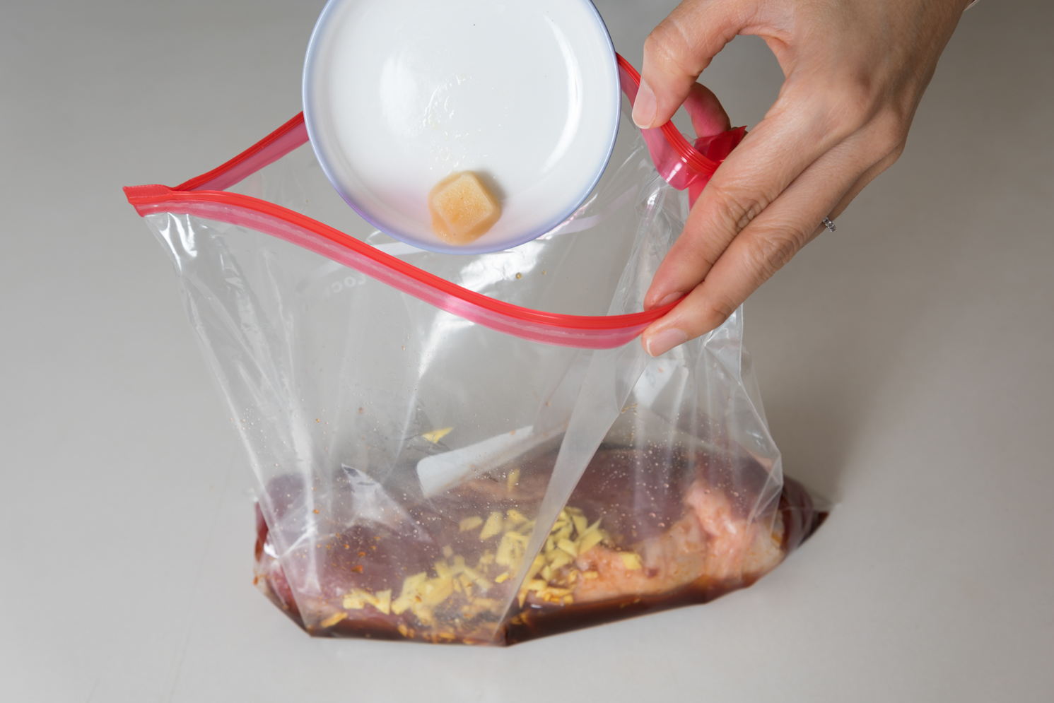 ROCK MAMA NYC LIFESTYLE BLOG - RECIPE - SUPER EASY PORK DISH