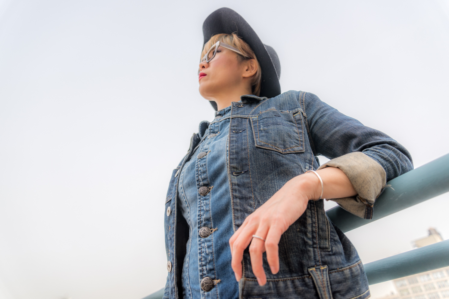 ROCK MAMA NYC LIFESTYLE BLOG - HOW TO WE AR DENIM ON DENIM