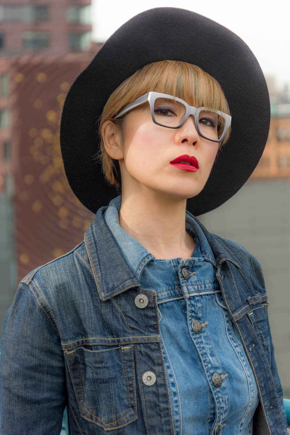 ROCK MAMA NYC LIFESTYLE BLOG - HOW TO WE AR DENIM ON DENIM
