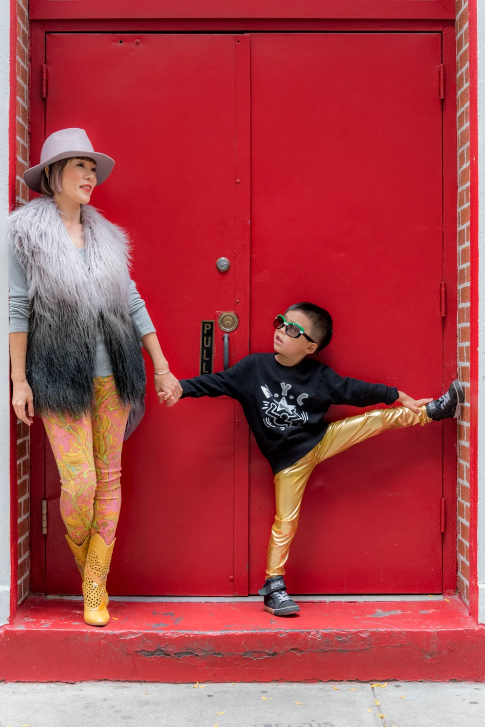 ROCK MAMA NYC LIFESTYLE BLOG - leggings lover