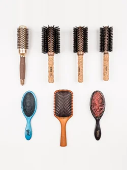 How To Pick The Right Hair Brush - Basic