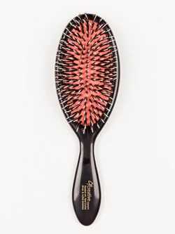How To Pick The Right Hair Brush - To Get Smooth Hair