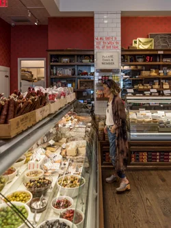 Bedford Cheese Shop In Manhattan