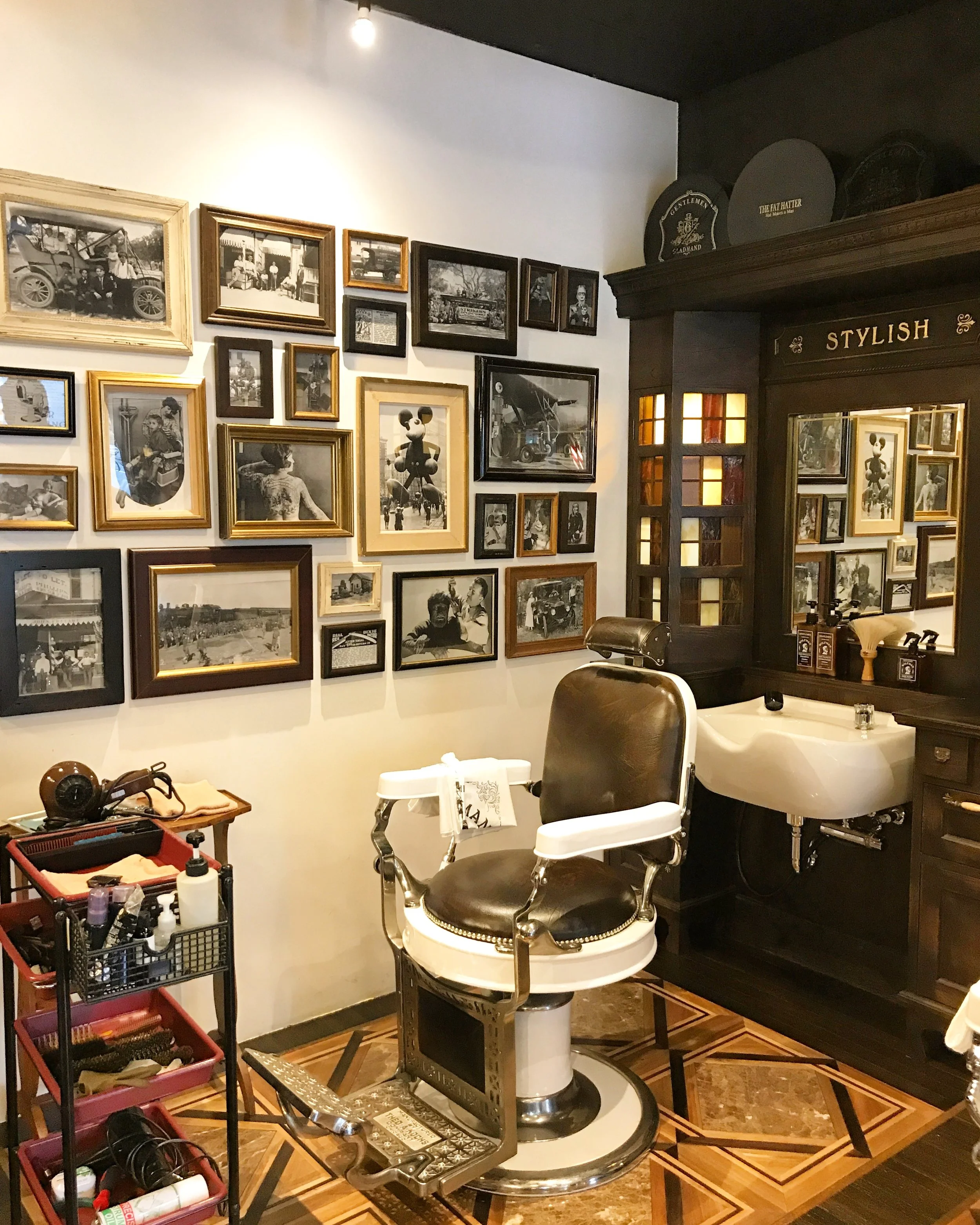 Cool Barber Shops In Japan 日本で見つけたかっこいいバーバーショップ達