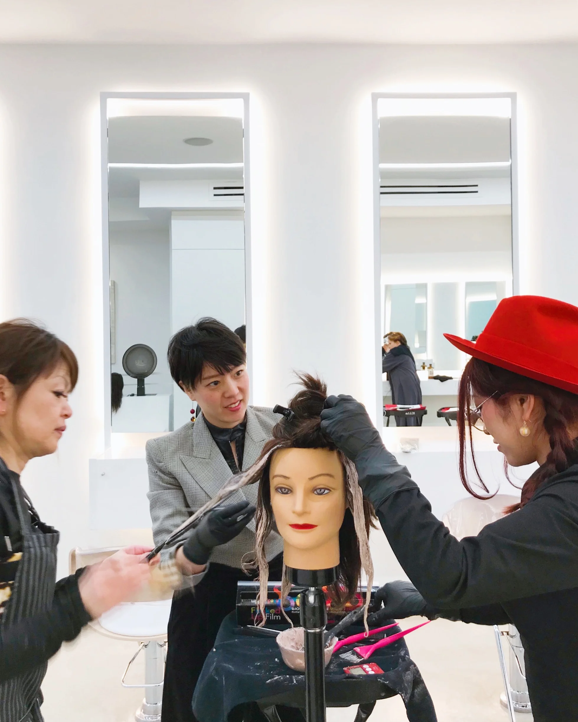 NYC Hair Seminar For Japanese Hair stylists 大人美容師の合宿 In NYC 2018