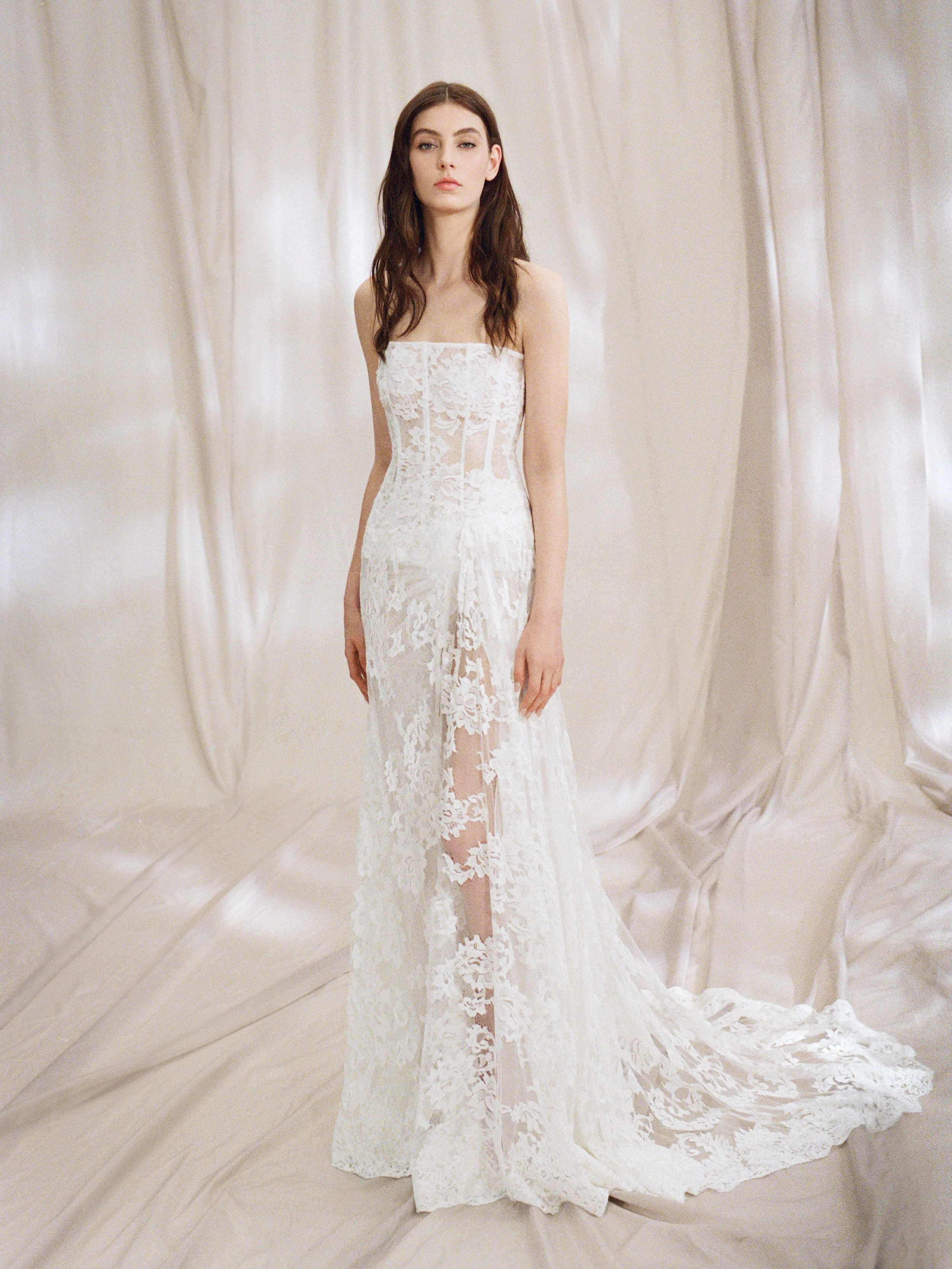 BRIDE SS27 FILM FINAL_B0099BSS27_LIORA_1.jpg