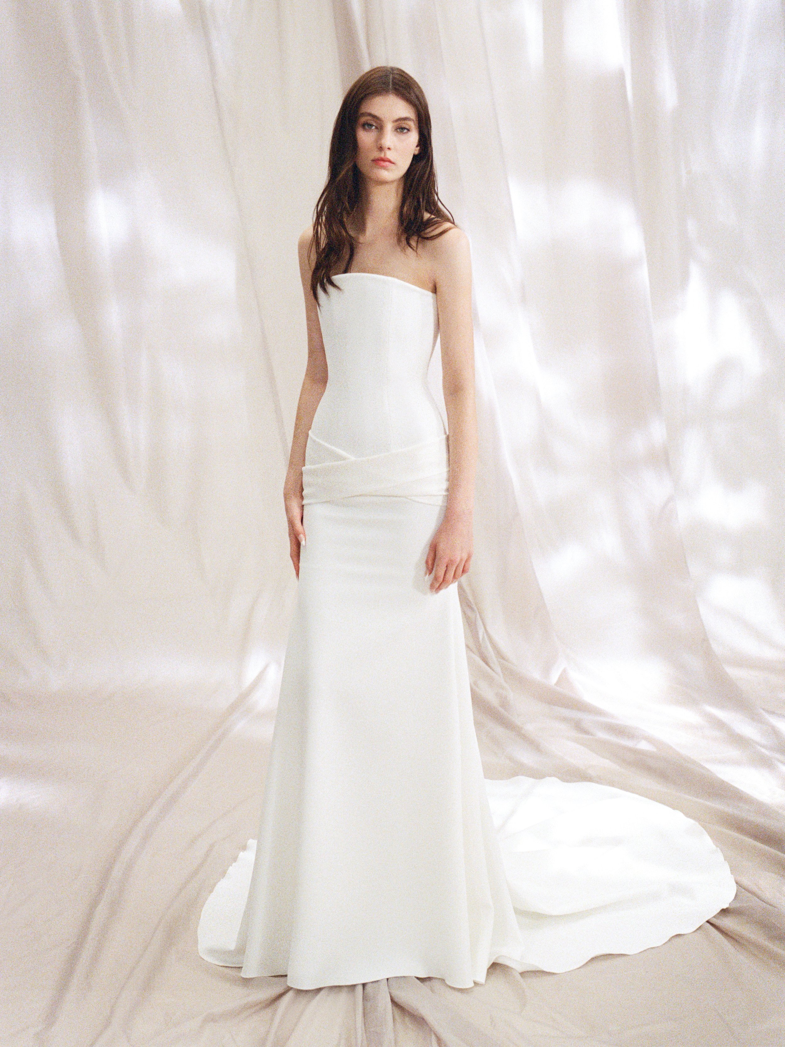 BRIDE SS27 FILM FINAL_B0084BSS27_GWEN_1.jpg
