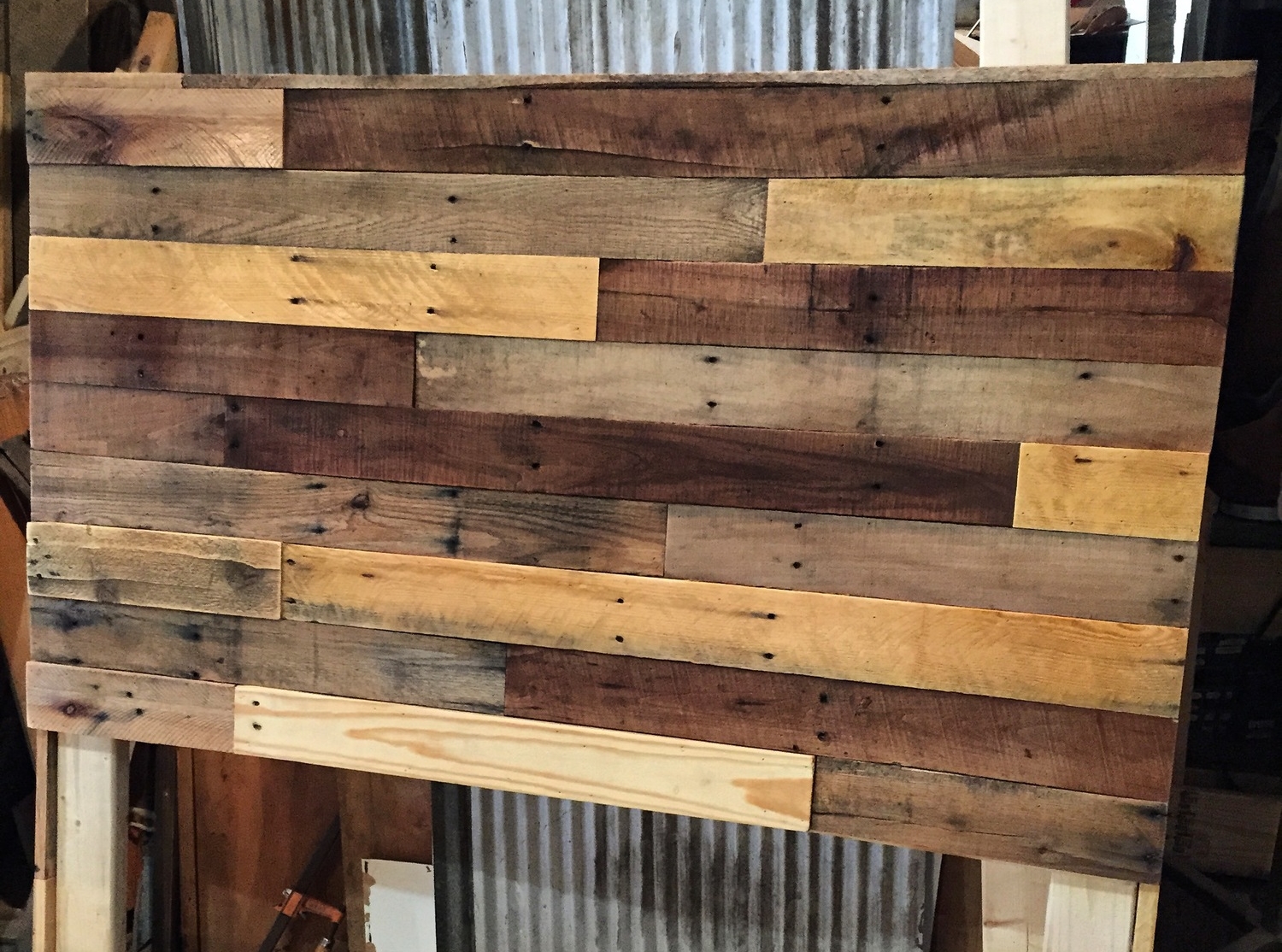 Pallet Wood Headboard Diy Revival, How To Make A Double Bed Frame Out Of Pallets