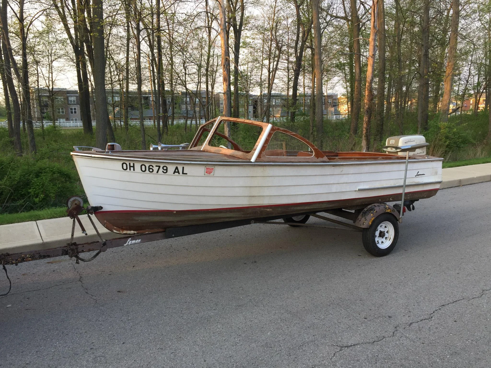 1957 15.5' Lyman Deluxe Outboard