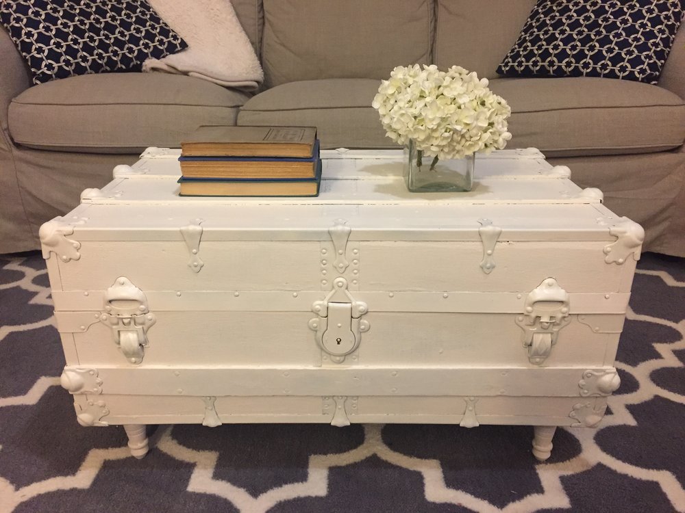 Diy Vintage Steamer Trunk Coffee Table, White Treasure Chest Coffee Table
