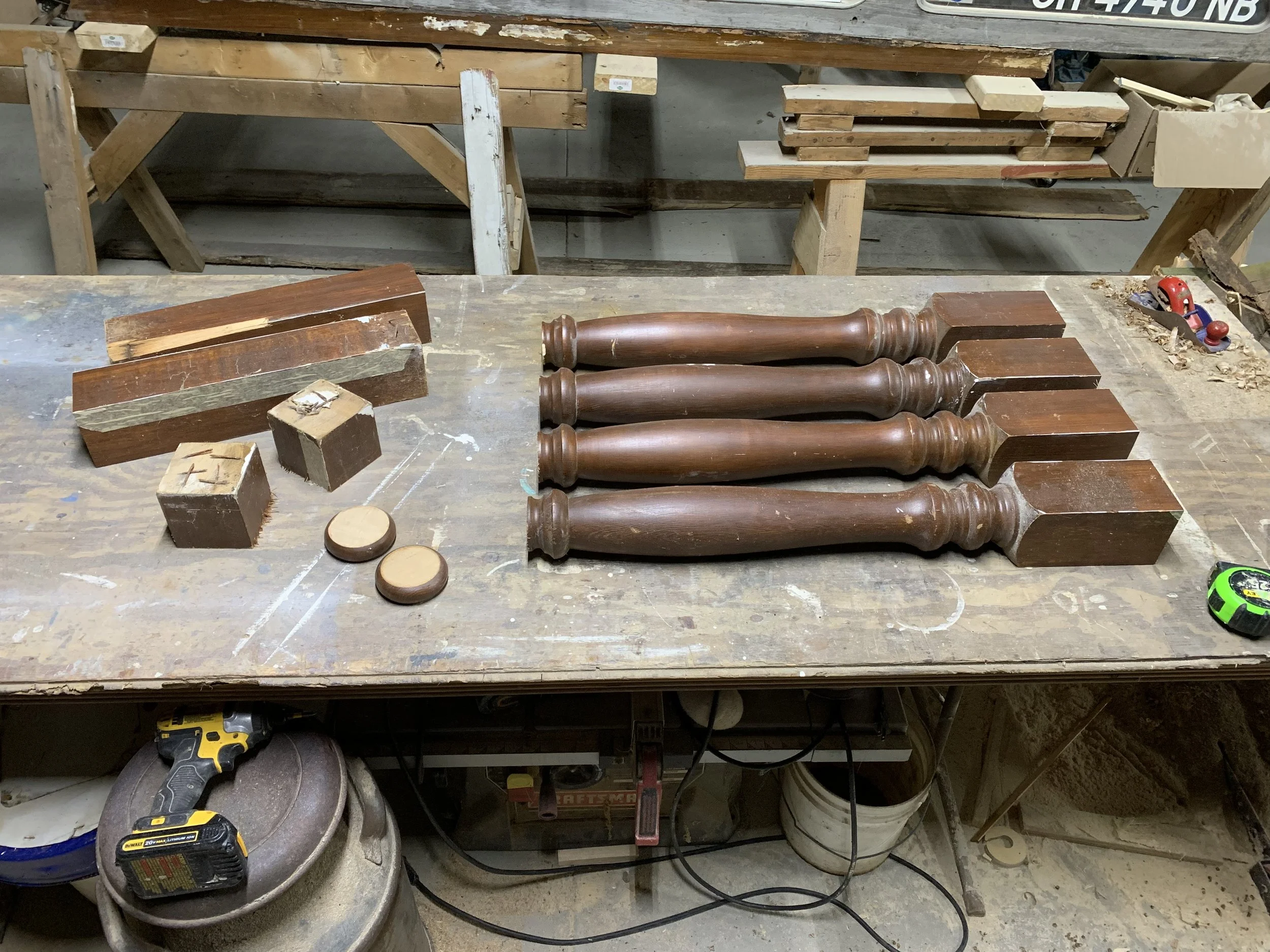 How to Make Farmhouse Table Legs