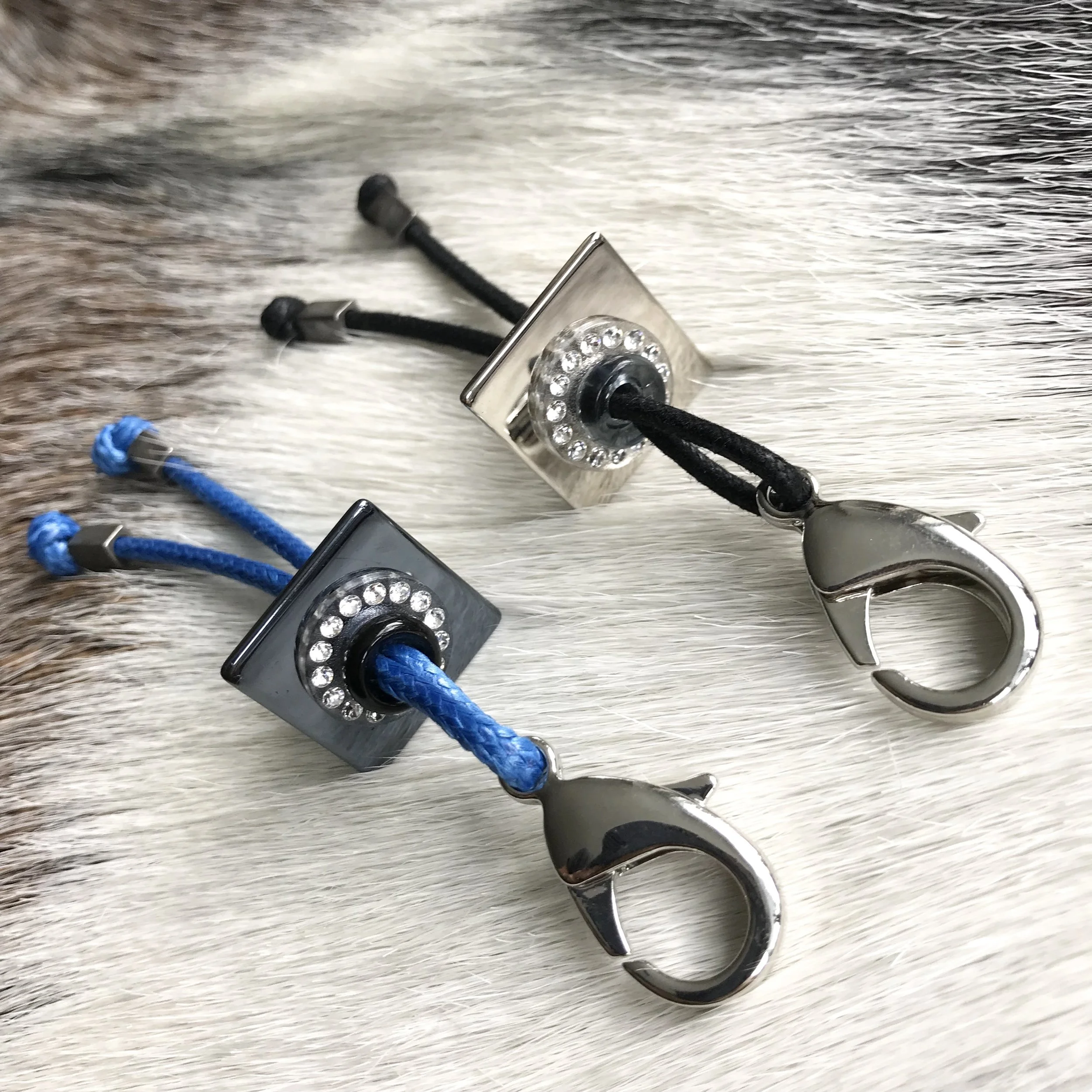 K17112 BK and BL 1.jpeg