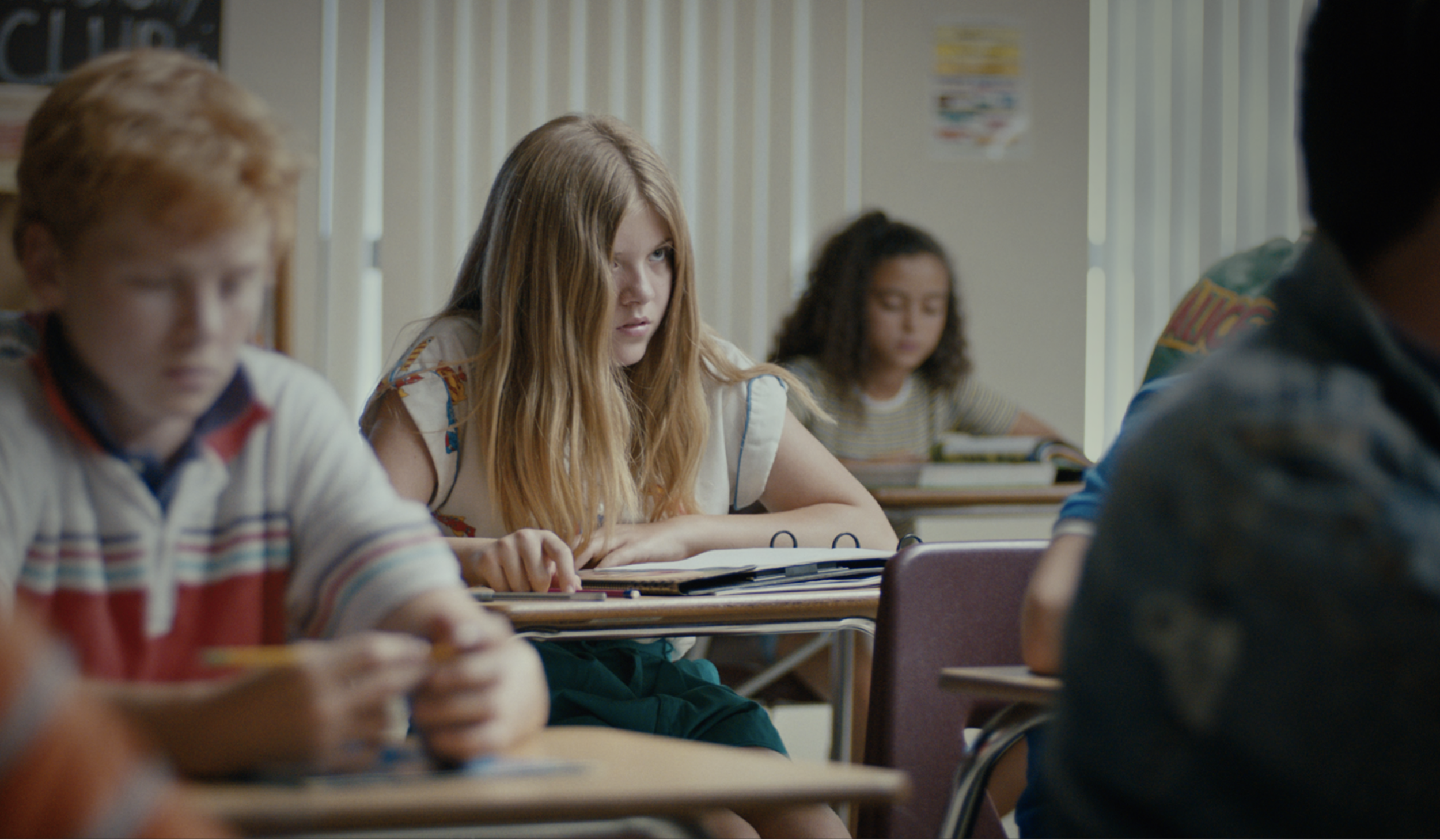 FLAUNT-HDIS_still_Girls.+Courtesy+of+How+Does+It+Start-2 (1).png