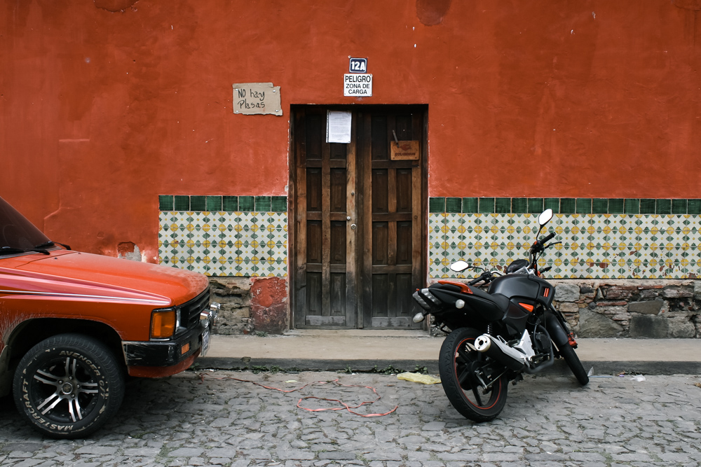 antigua-door (1 of 1).jpg